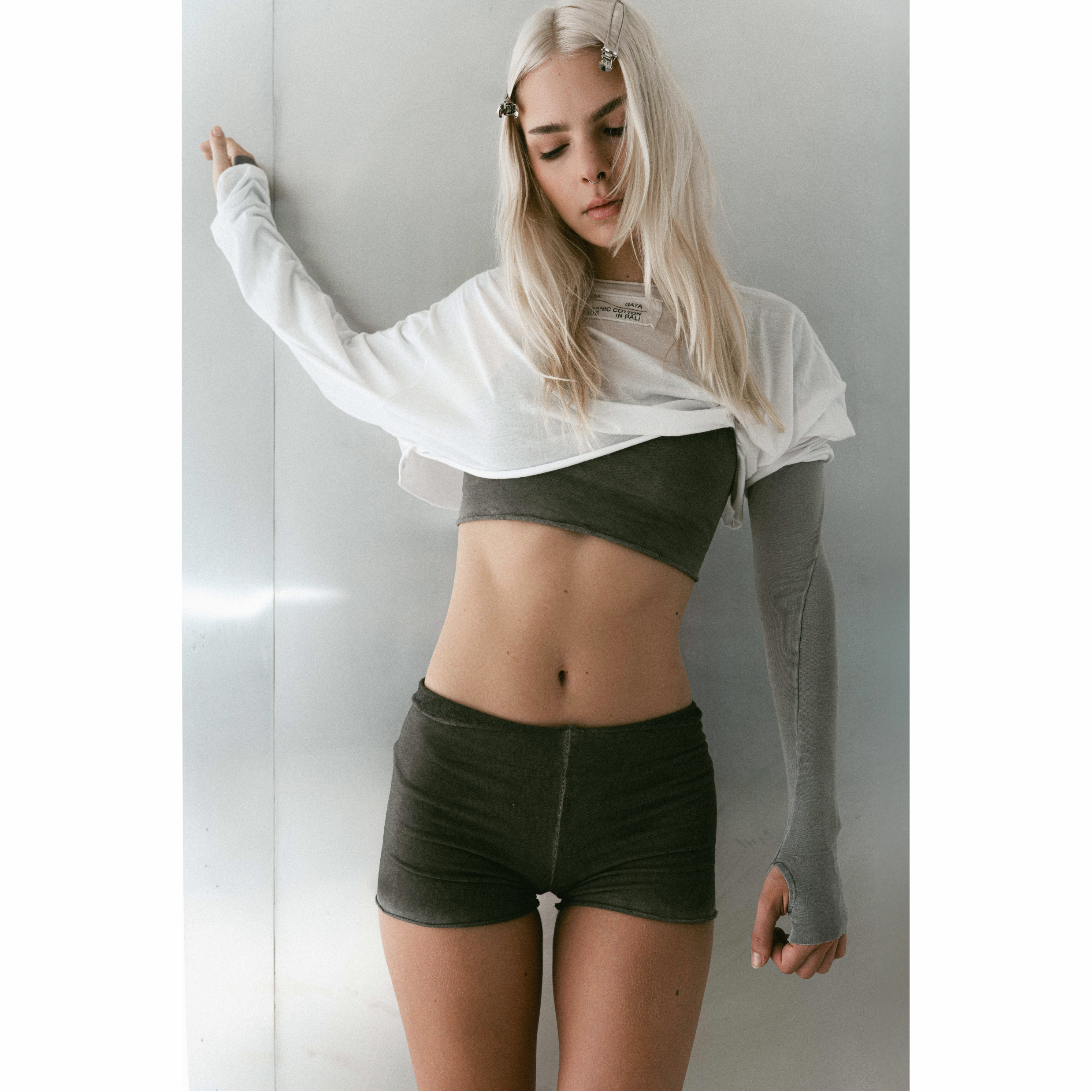 LONGSLEEVE CROP White