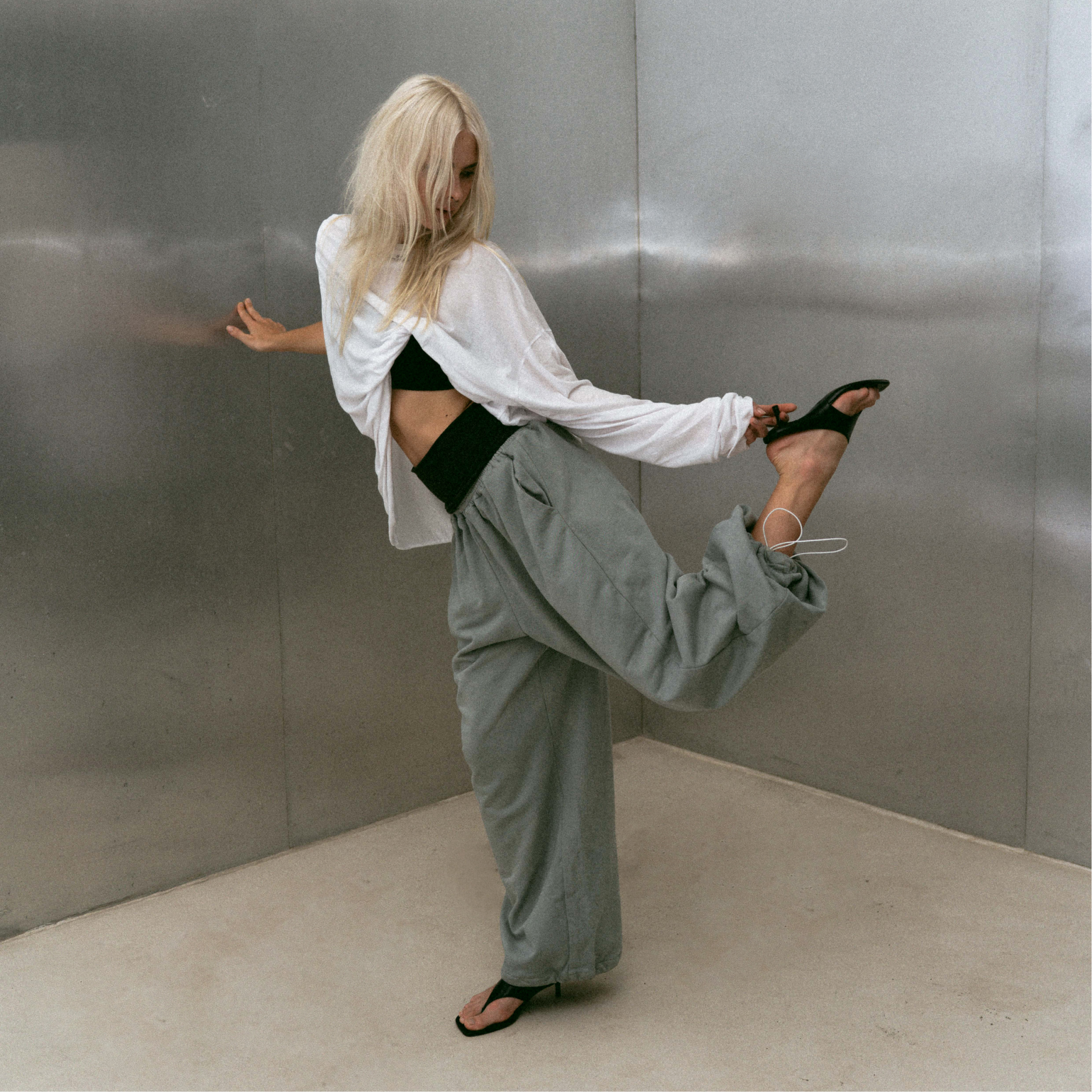 HATI-HATI PANTS Light Blue