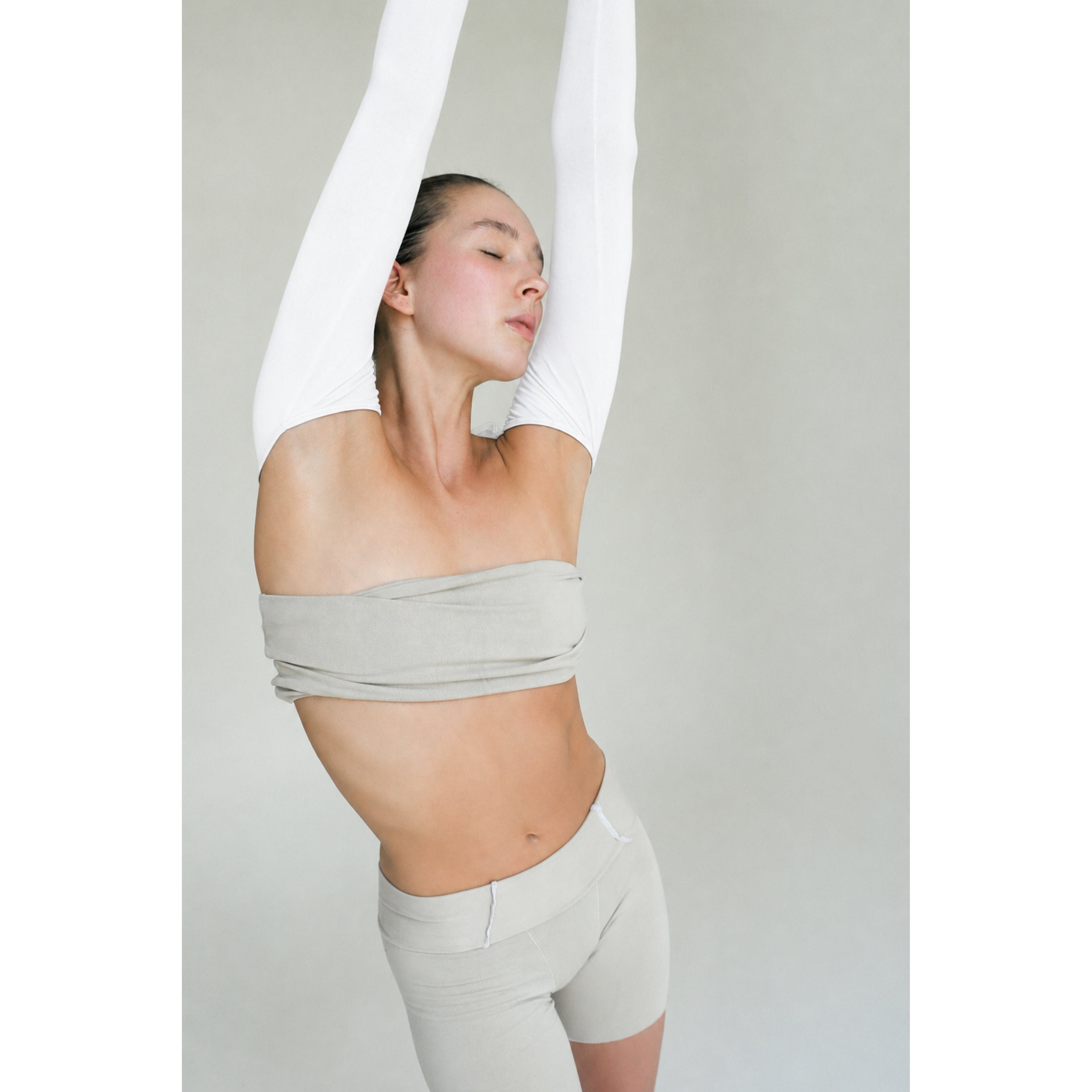 SLEEVES PURE White